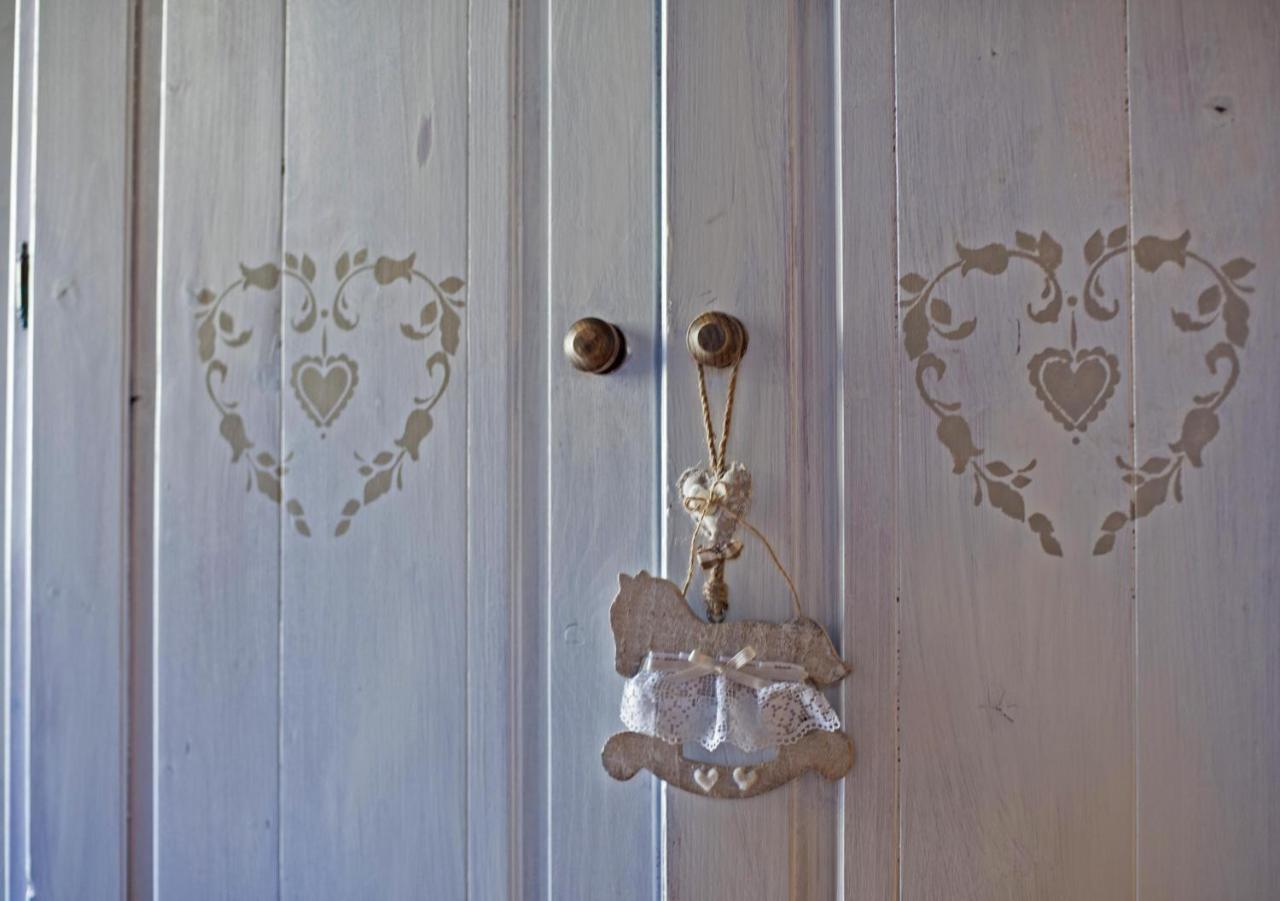 Agriturismo La Pedruscia Civo エクステリア 写真